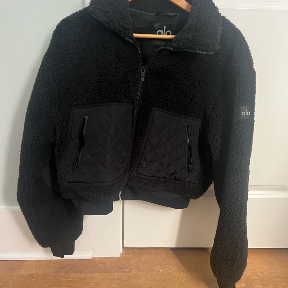 ALO Yoga Black Sherpa Edge Bomber Jacket